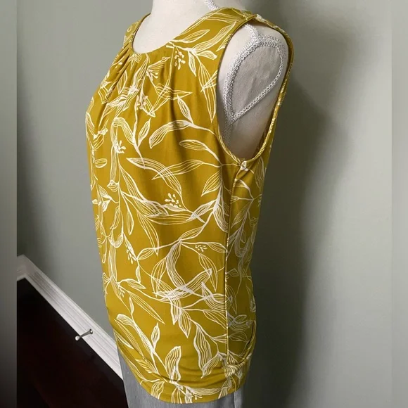 Gold Top - Picture 3 of 4